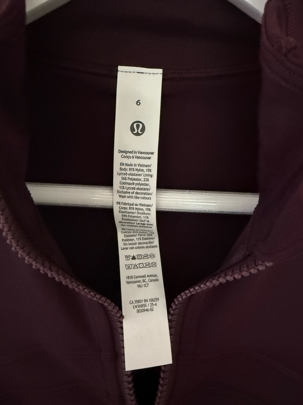 Lululemon Cropped Define Jacket 6 Black Plum Nulu Purple NWT New - Picture 2 of 6